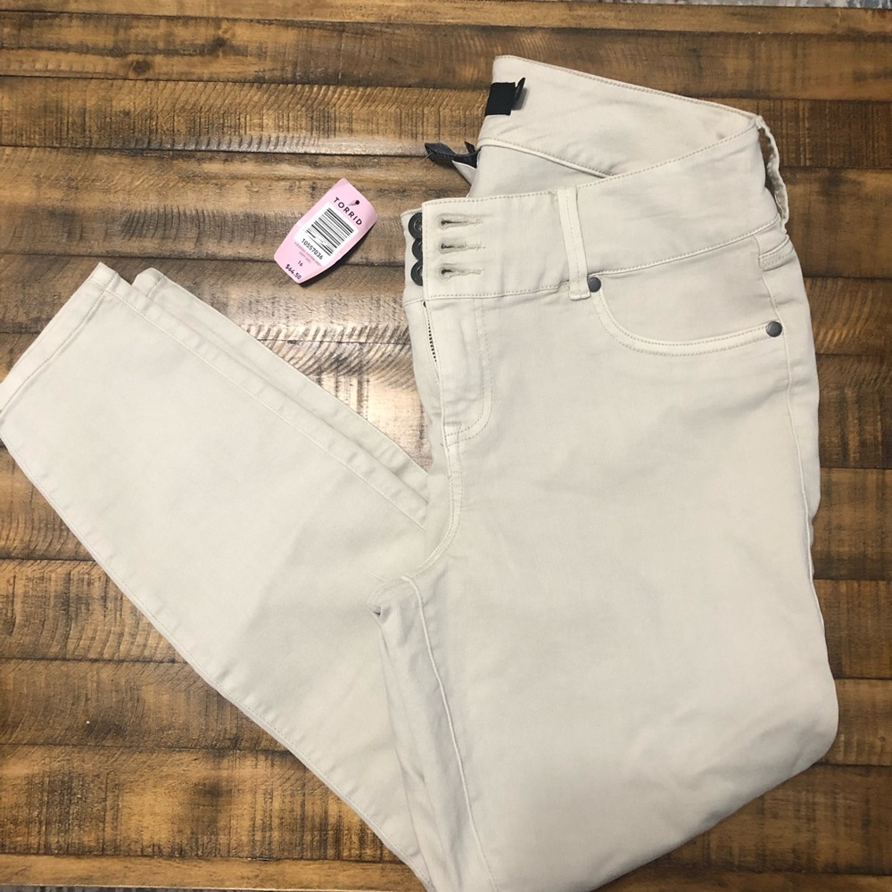 Jeggings | Cream White | Torrid | Size 16 | NWT